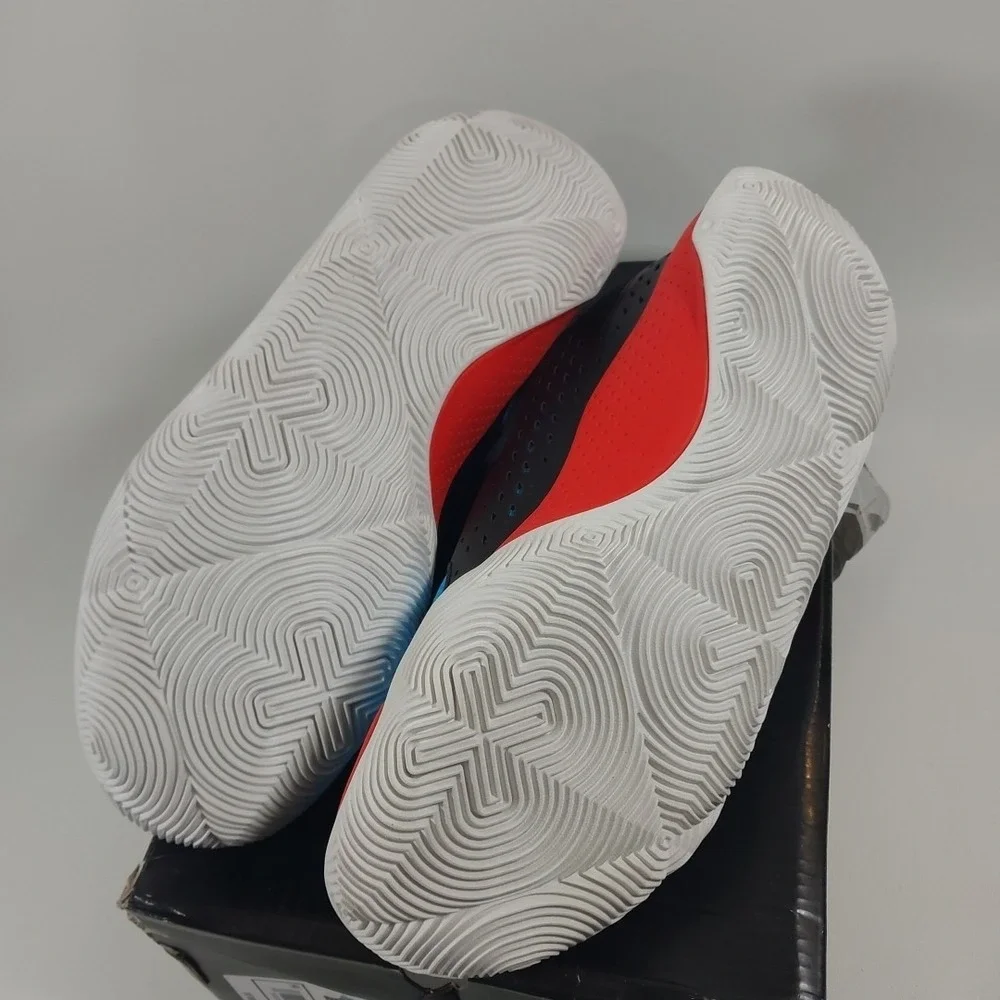 NWB-UNDER ARMOUR JET '23 UNISEX SHOES BLUE/Red SIZE M 9.5